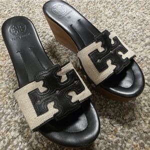 TORY BURCH SANDALS WEDGE